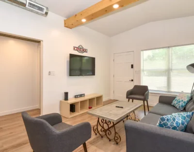 Loft stay | Centrally located to main attractions